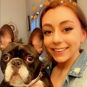 Meet your Posher, Casey